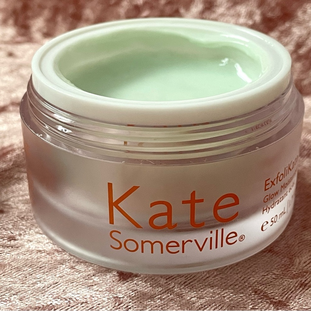KATE SOMERVILLE EXFOLIKATE GLOW MOISTURIZER ๐๐โจ - Picture 4 of 4